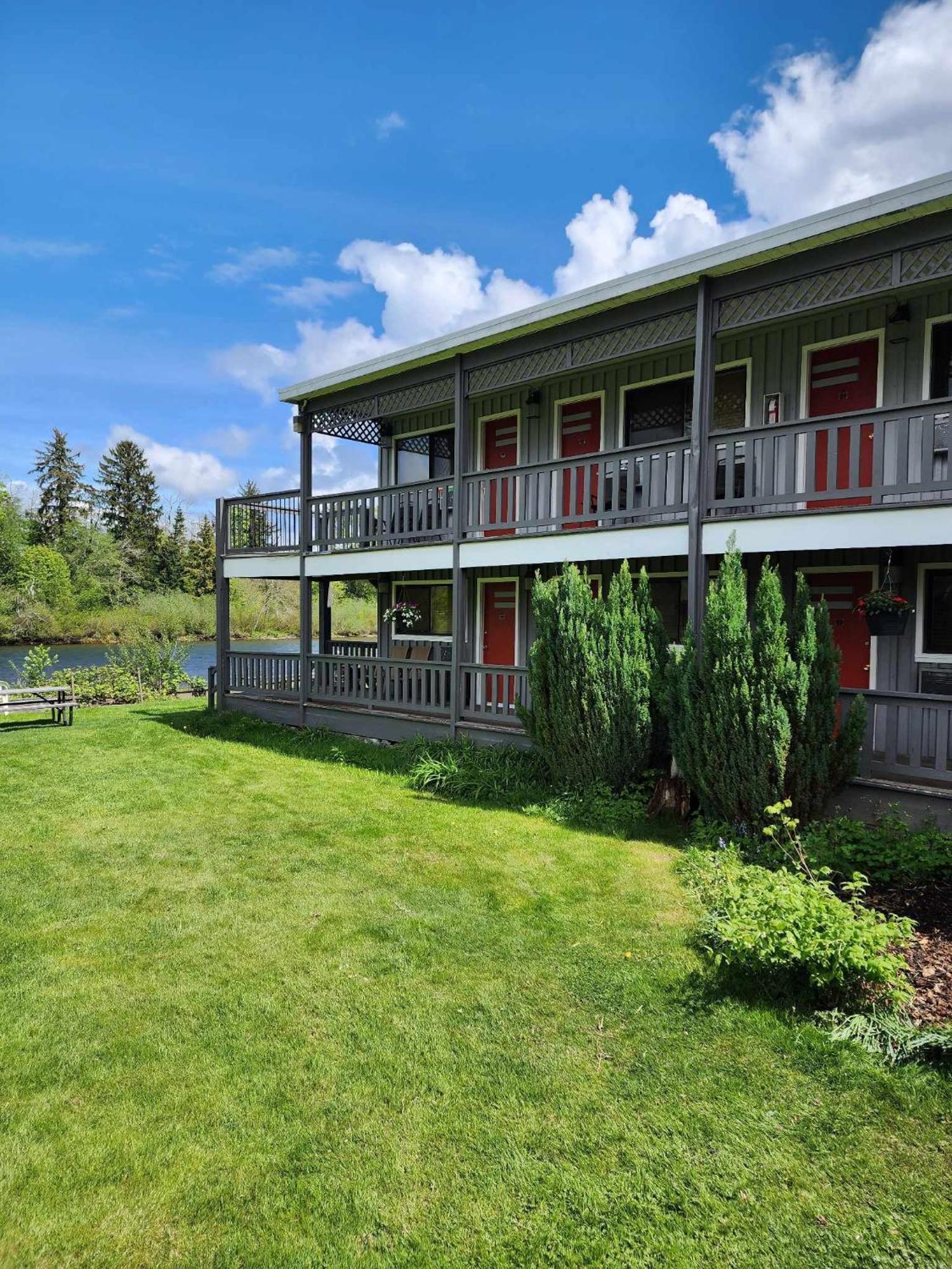 Campbell River Lodge Exterior foto