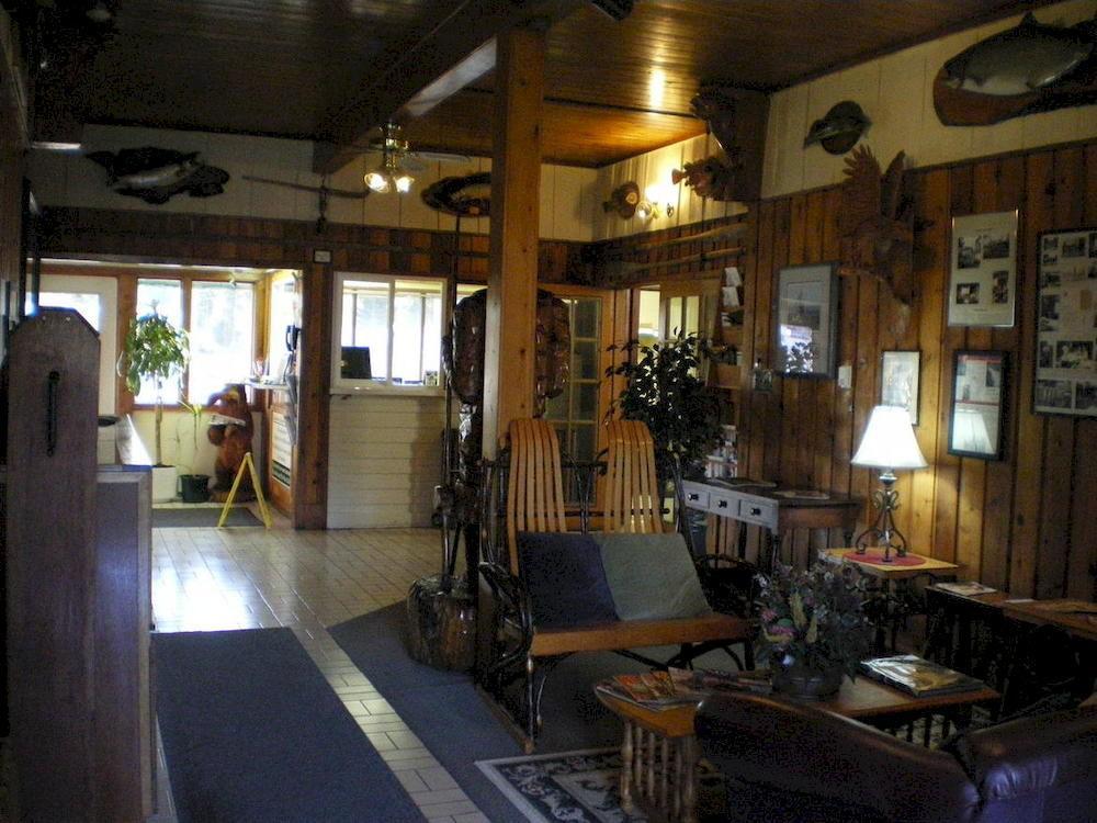 Campbell River Lodge Exterior foto